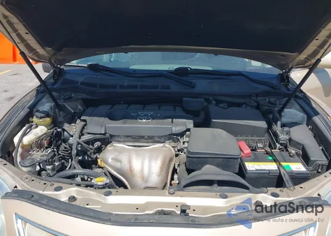 2010 Toyota Camry z USA, uszkodzony, nr VIN 4T1BF3EKXAU008941